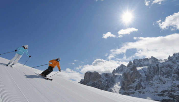 Sella Ronda Skiing