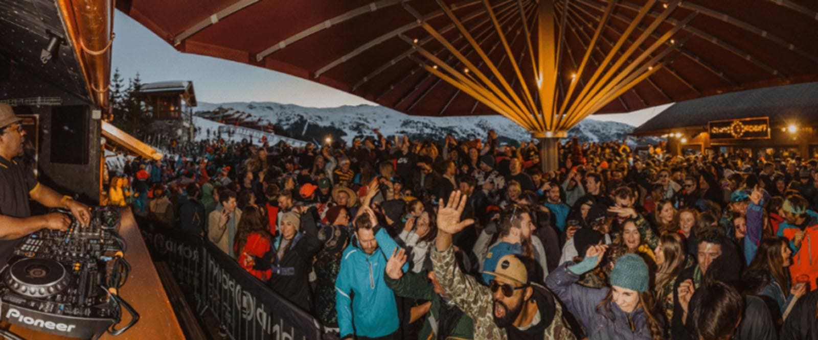 Le Rond Point apres ski bar at the French ski resort of Meribel