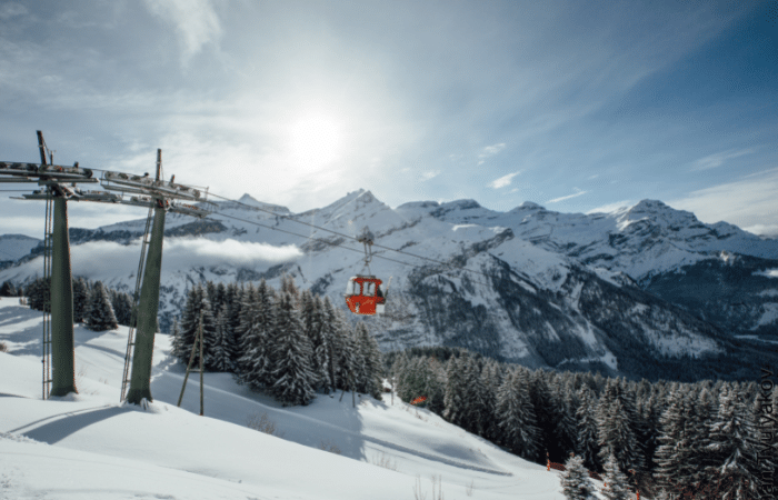 Swiss Ski Resorts Near Airports 