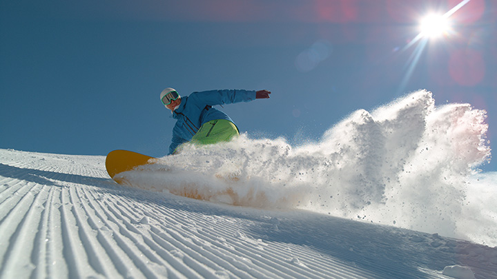 Snowboarding in La Villa