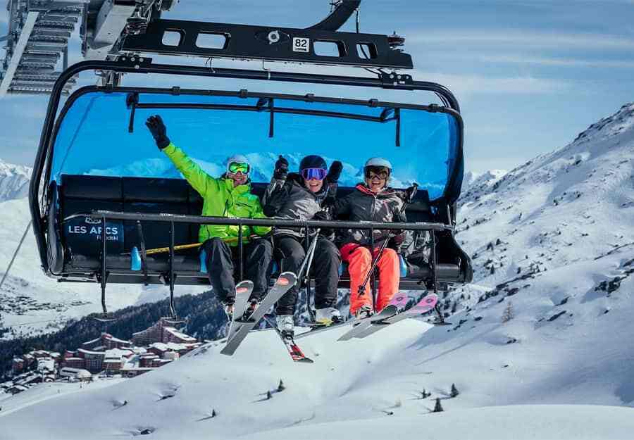 Skiing in Les Arcs 2000