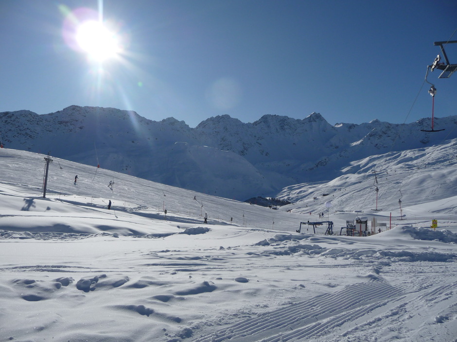 Skiing in Arosa