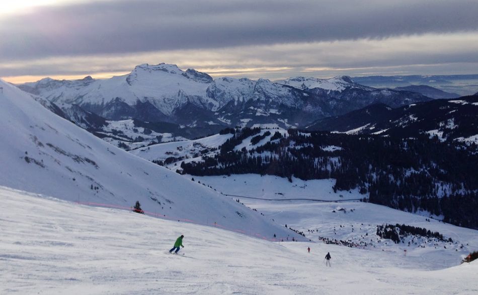 Skiing in La Clusaz