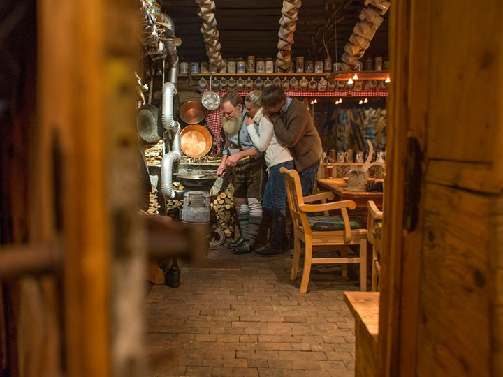 Fondue making at a restaurant in Zell Am See