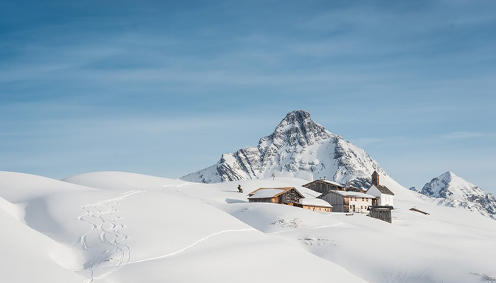 Ski-In Ski-Out Chalet